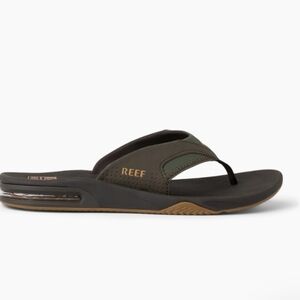 REEF Manning mens flip flops bottle opener on bottom